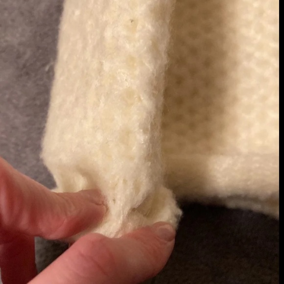 Dreamland knit Beanie - Picture 4 of 5
